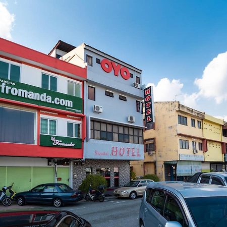 Oyo 1010 Skudai Hotel Экстерьер фото