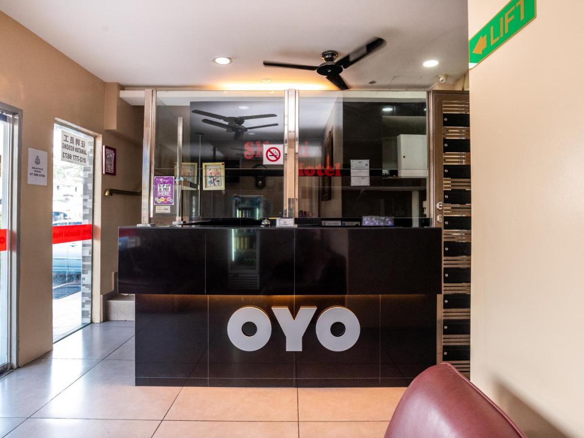 Oyo 1010 Skudai Hotel Экстерьер фото